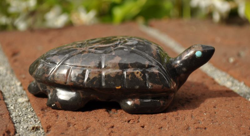 marble carving of a turtle from Zuni Pueblo, Indian fetish