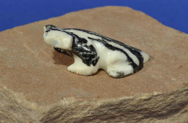 Zuni Pueblo Fetish: Badger Marble