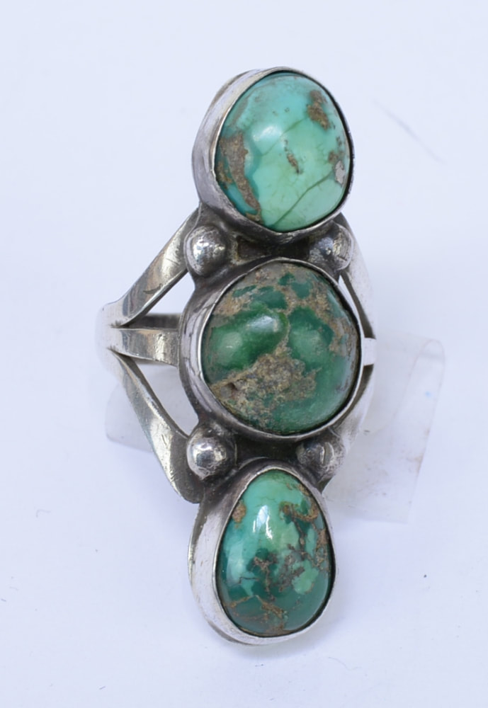 181020-20Navajo Ring - Estate Jewelry - Mid 20th century - Size 7 1/2